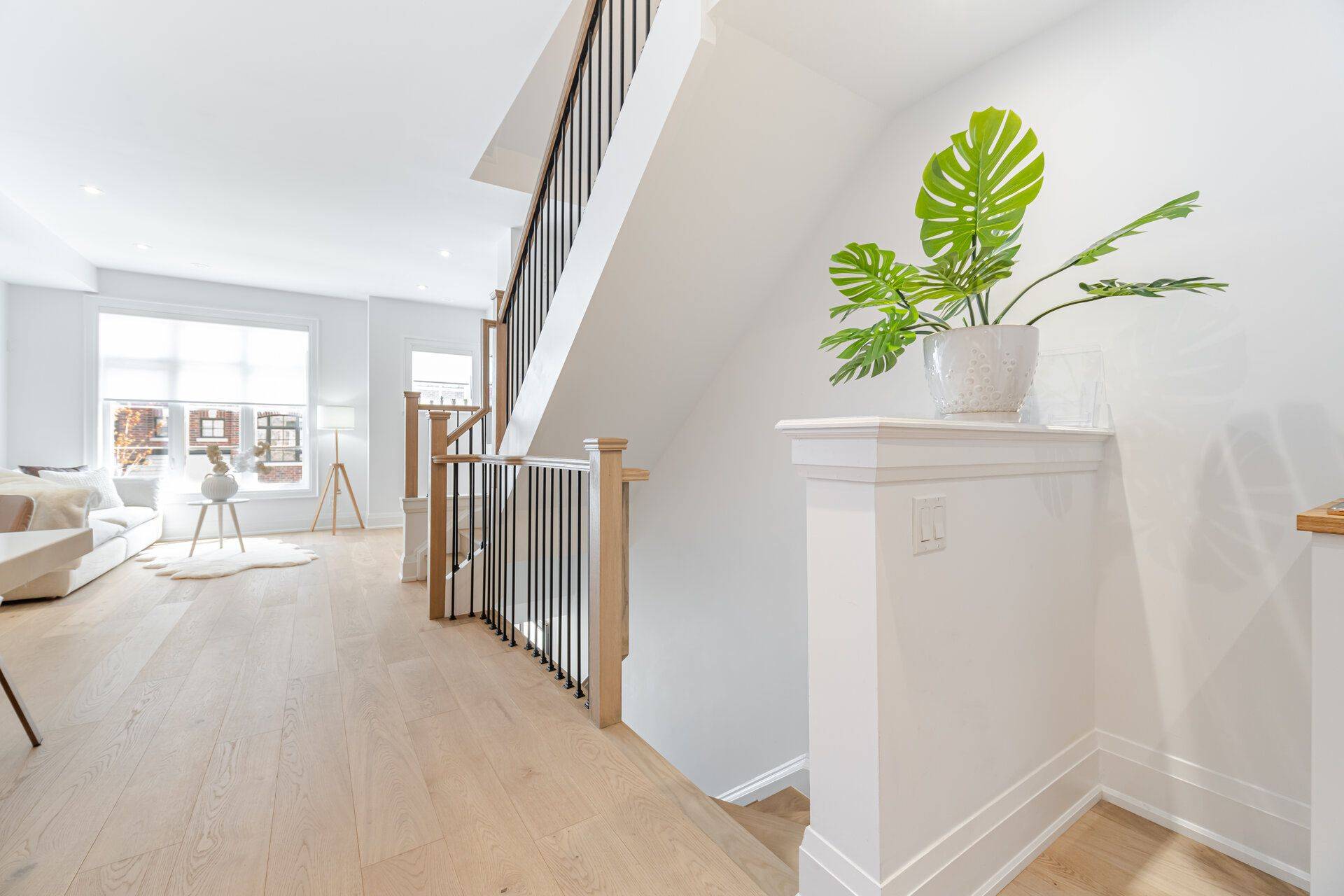 Mississauga, ON L5M 2R6,15 Lunar CRES #78