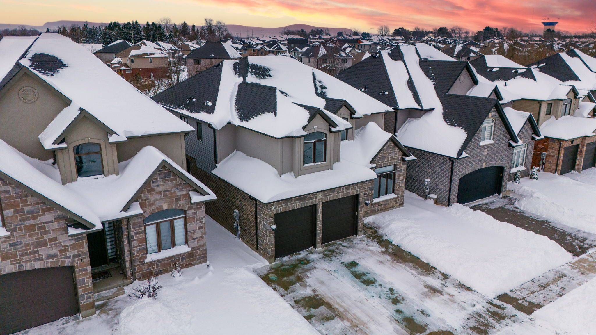 Woodstock, ON N4T 0L2,325 Masters DR