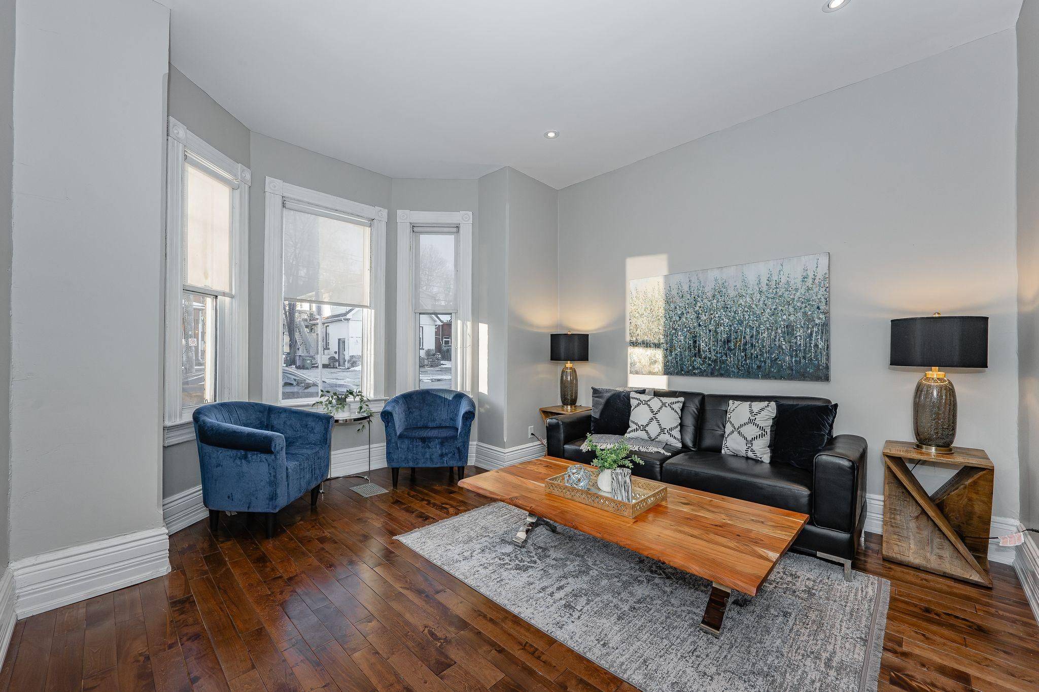 Guelph, ON N1H 3P7,103 Surrey ST E