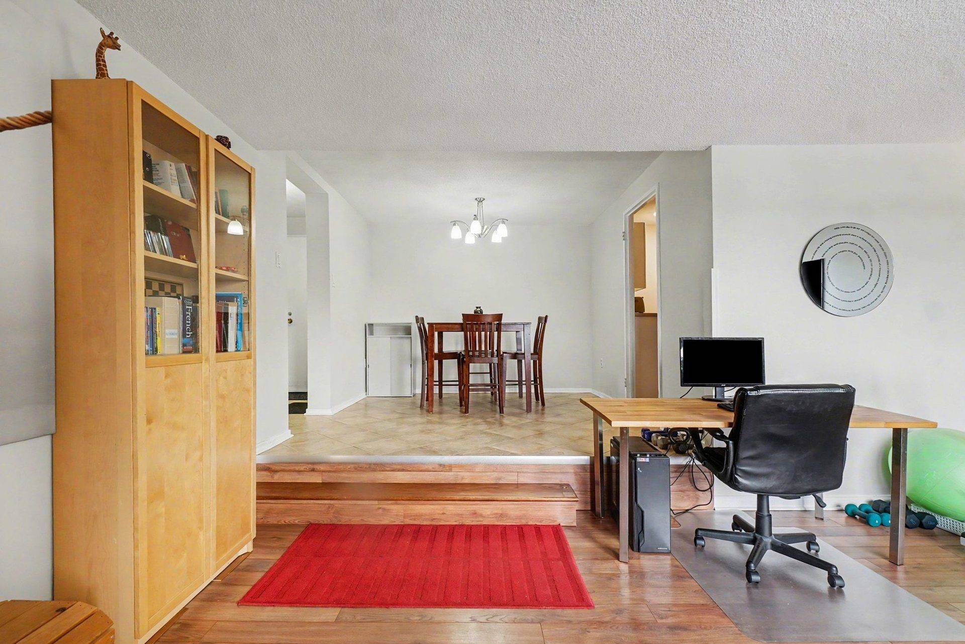 915 Elmsmere RD #817, Beacon Hill North - South And Area, ON K1J 8H8