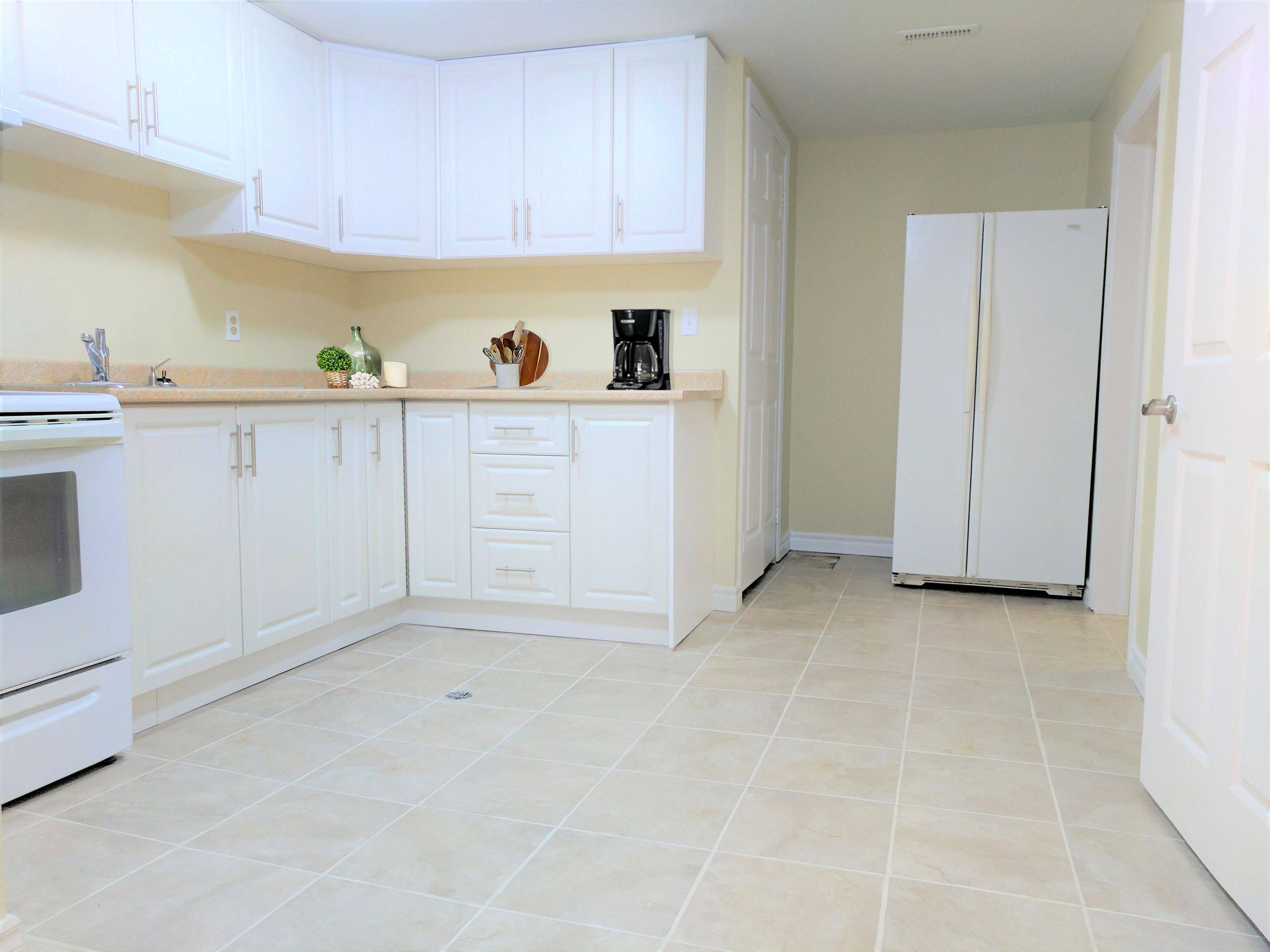 Kitchener, ON N2N 2X1,85 Covington CRES #Lower