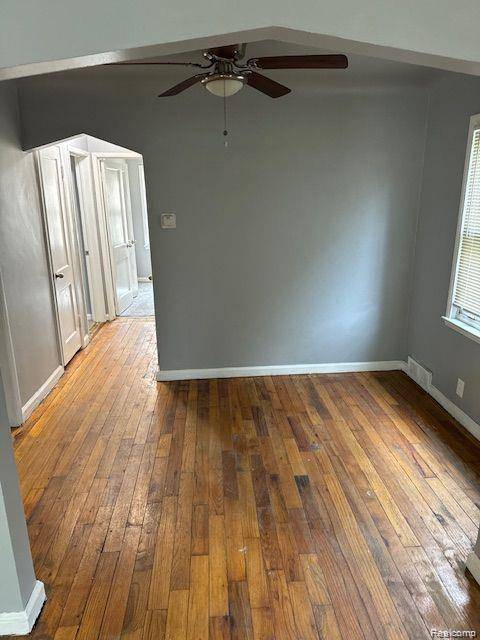 Detroit, MI 48204,8501 Roselawn ST