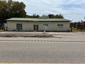 Emory, TX 75440,937 S State Highway 19