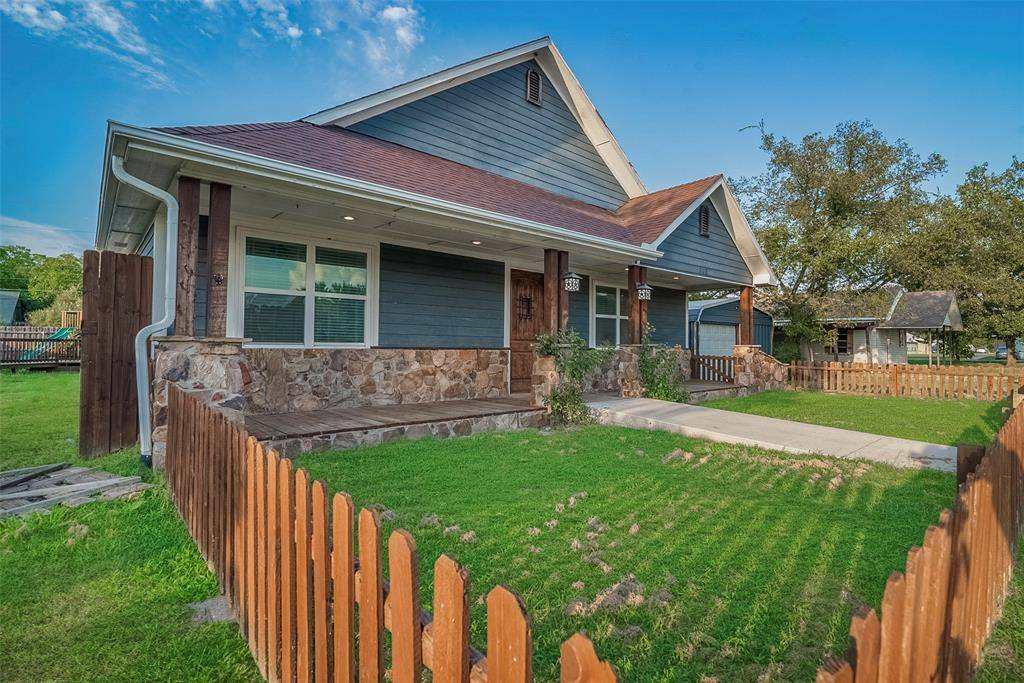 Savoy, TX 75479,302 N Front Street