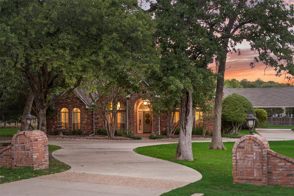 Argyle, TX 76226,190 Fawn Hollow Drive