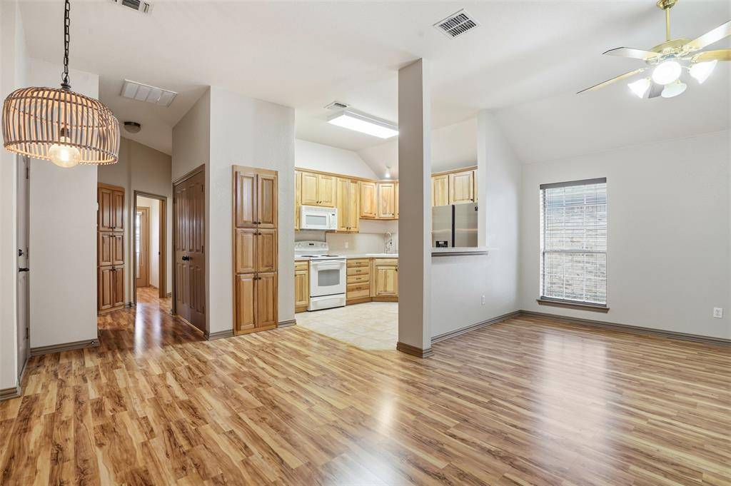 Granbury, TX 76048,1005 Dawn Court