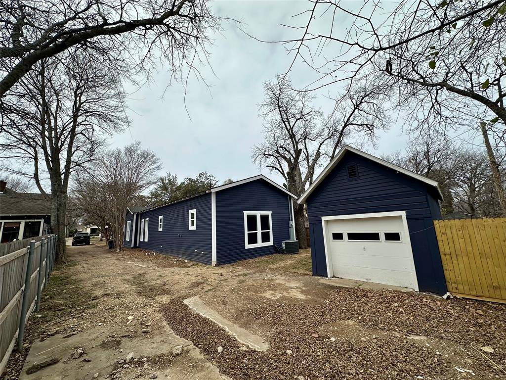 Fort Worth, TX 76104,1615 Fairmount Avenue