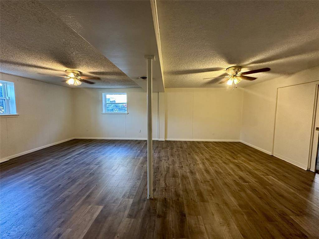 Irving, TX 75060,206 Senter Valley Road