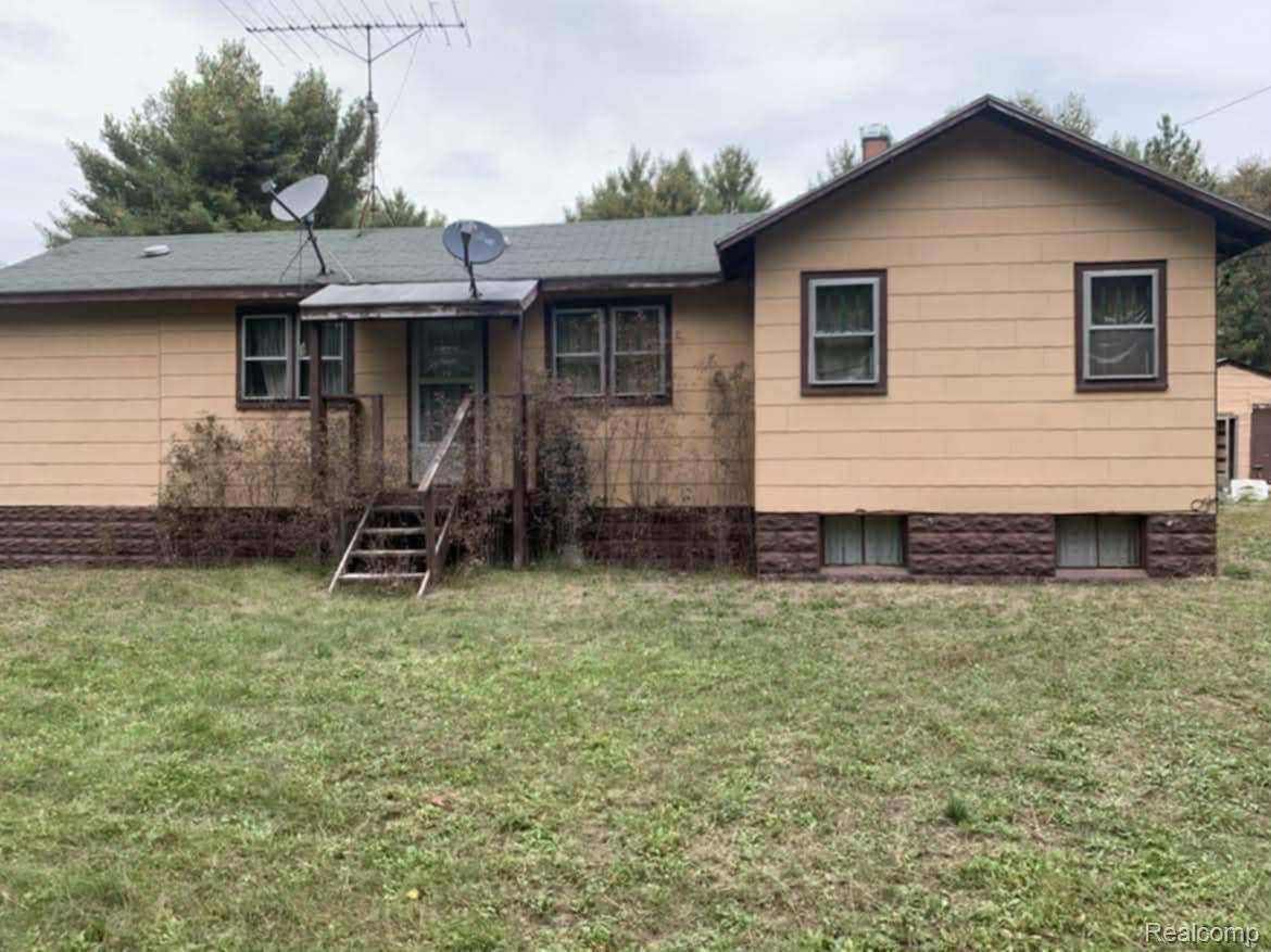 Idlewild, MI 49642,5885 S Shallow DR