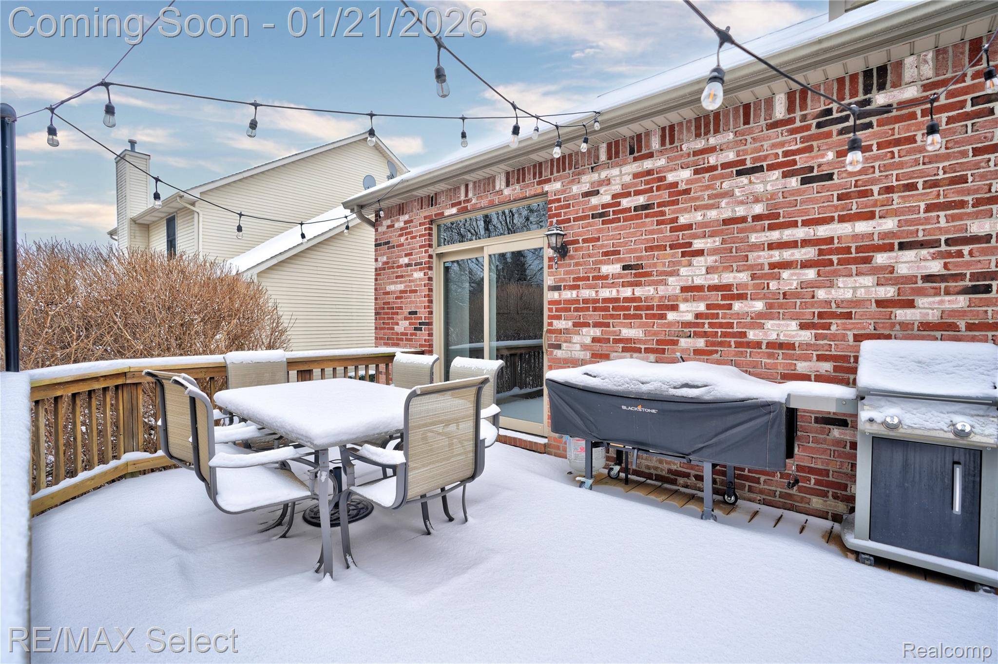 Fenton, MI 48430,13024 Harbor Landings DR #3