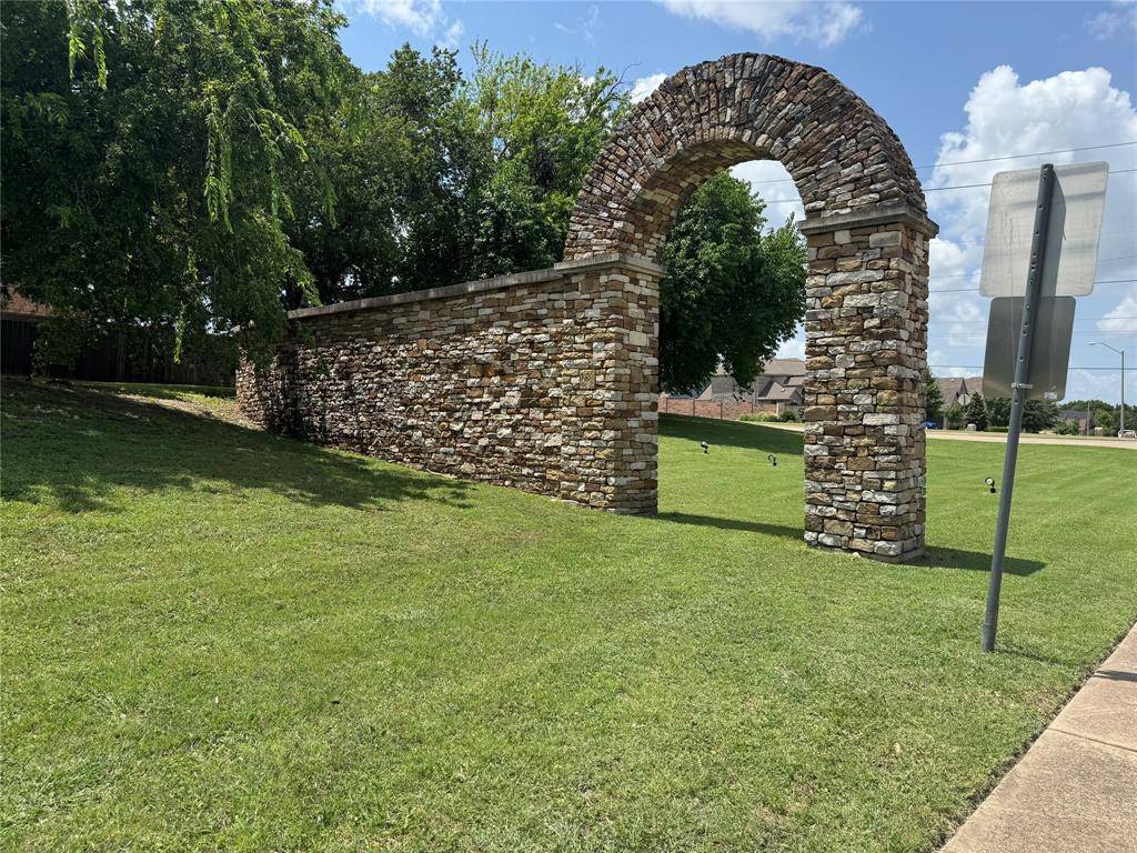 Desoto, TX 75115,1701 Plum Creek Drive