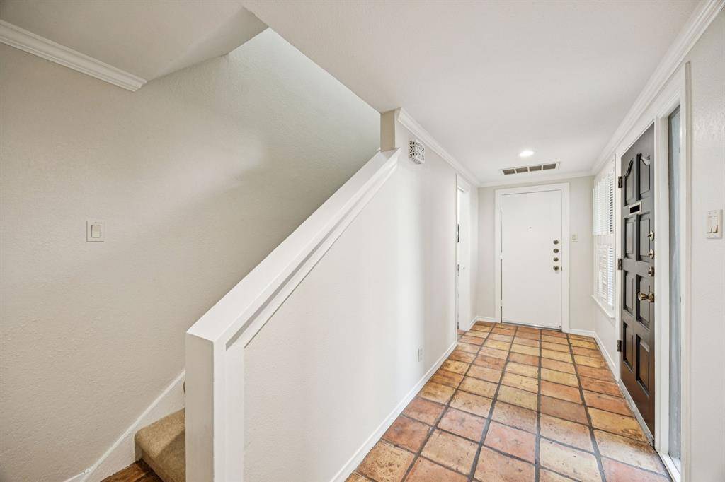 Dallas, TX 75231,6742 E Northwest Highway