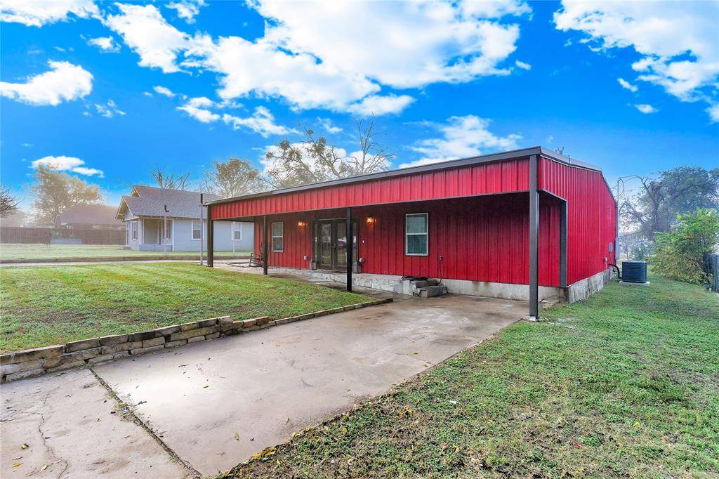 Morgan, TX 76671,172 County Road 1296