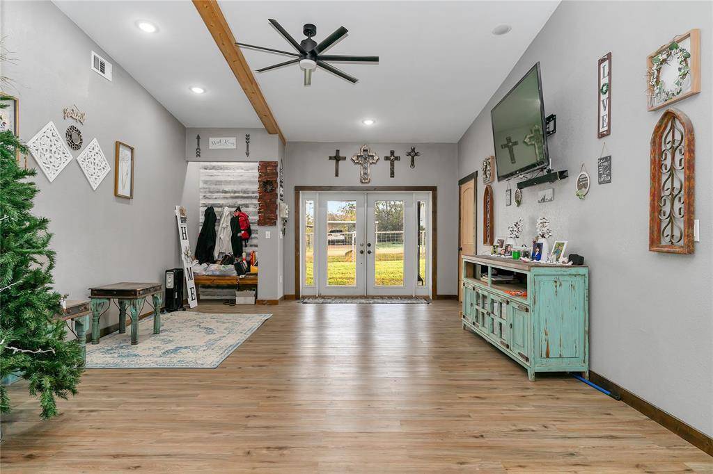 Morgan, TX 76671,172 County Road 1296