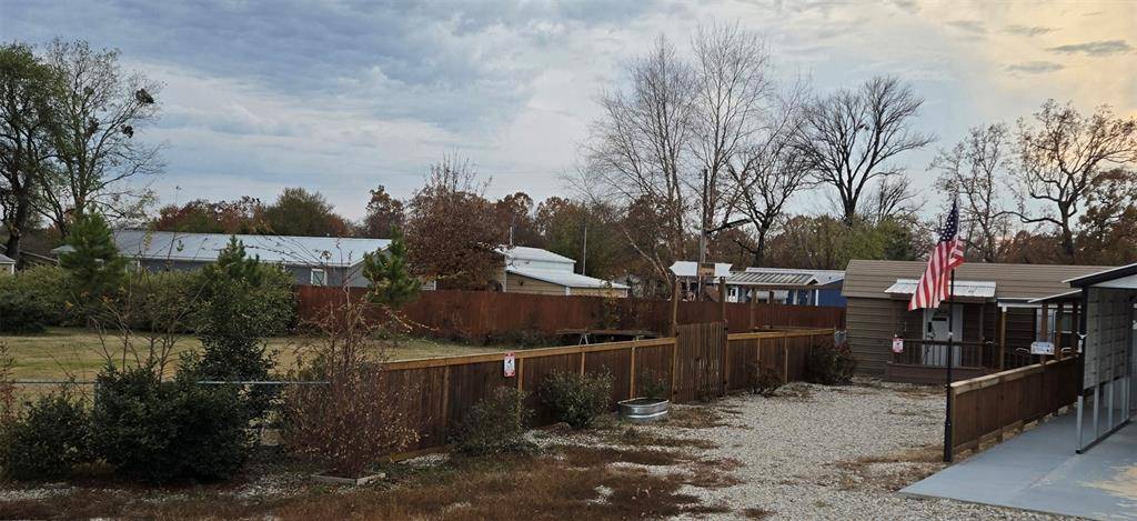 Quitman, TX 75783,121 Arrowhead