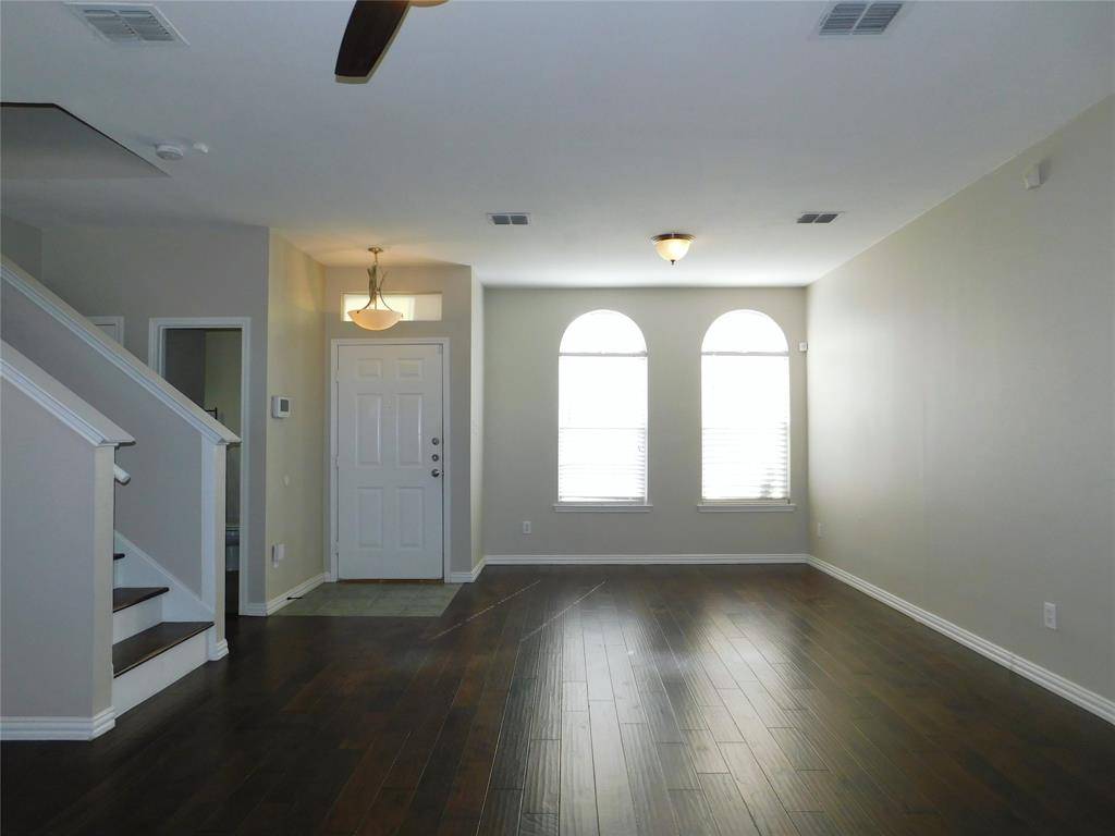 Little Elm, TX 75068,2041 Apple Drive