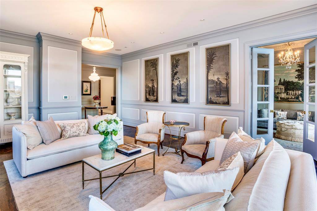 Dallas, TX 75219,3505 Turtle Creek Boulevard #4C