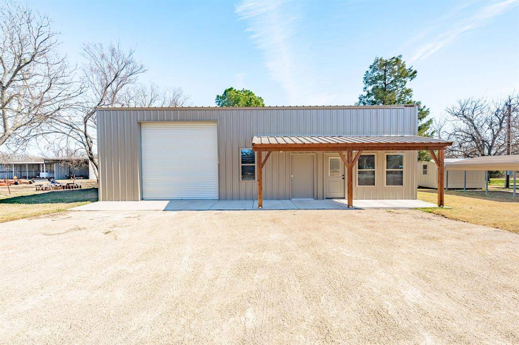 Bluff Dale, TX 76433,483 Private Road 729