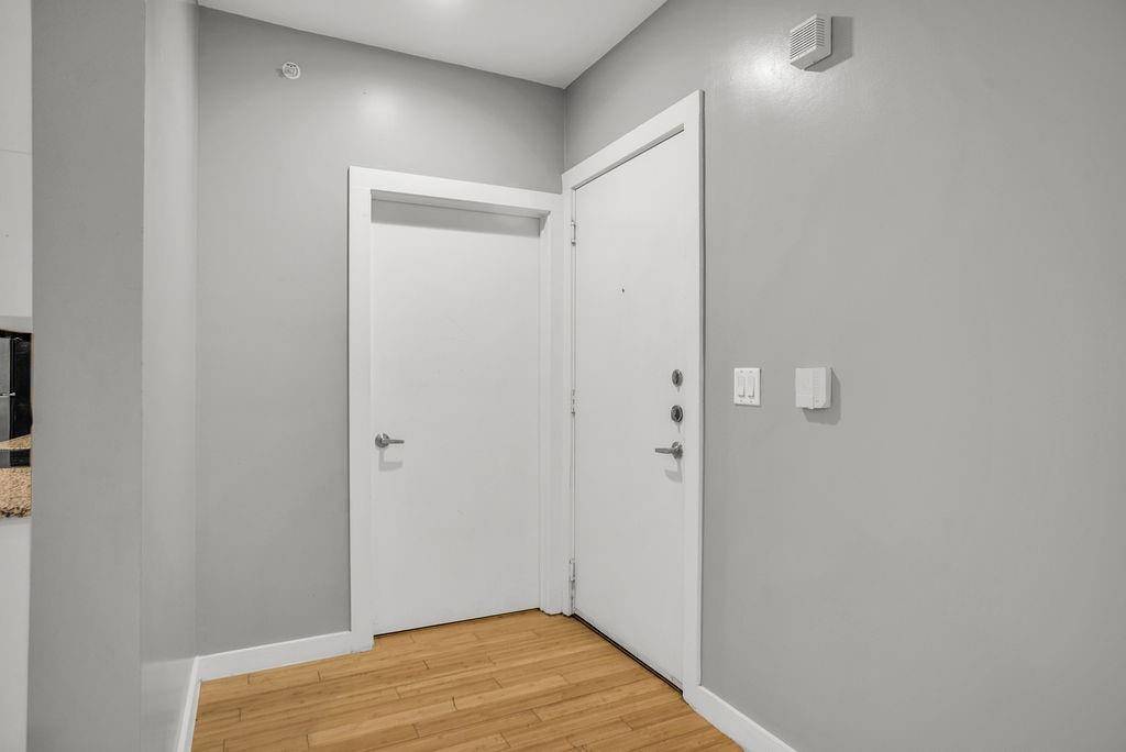 Dallas, TX 75215,1111 S Akard Street #309