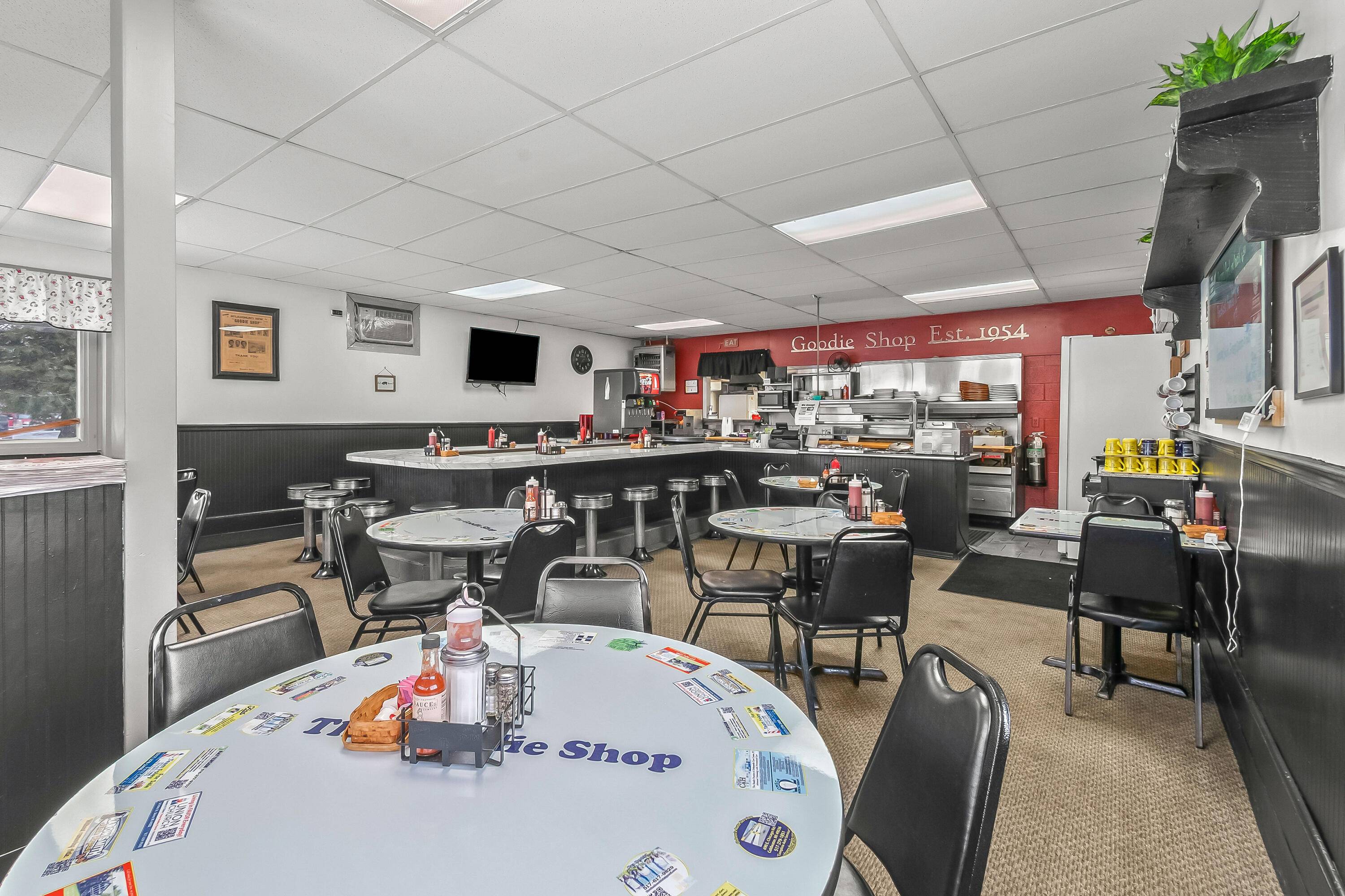 Coldwater, MI 49036,30 N Monroe ST