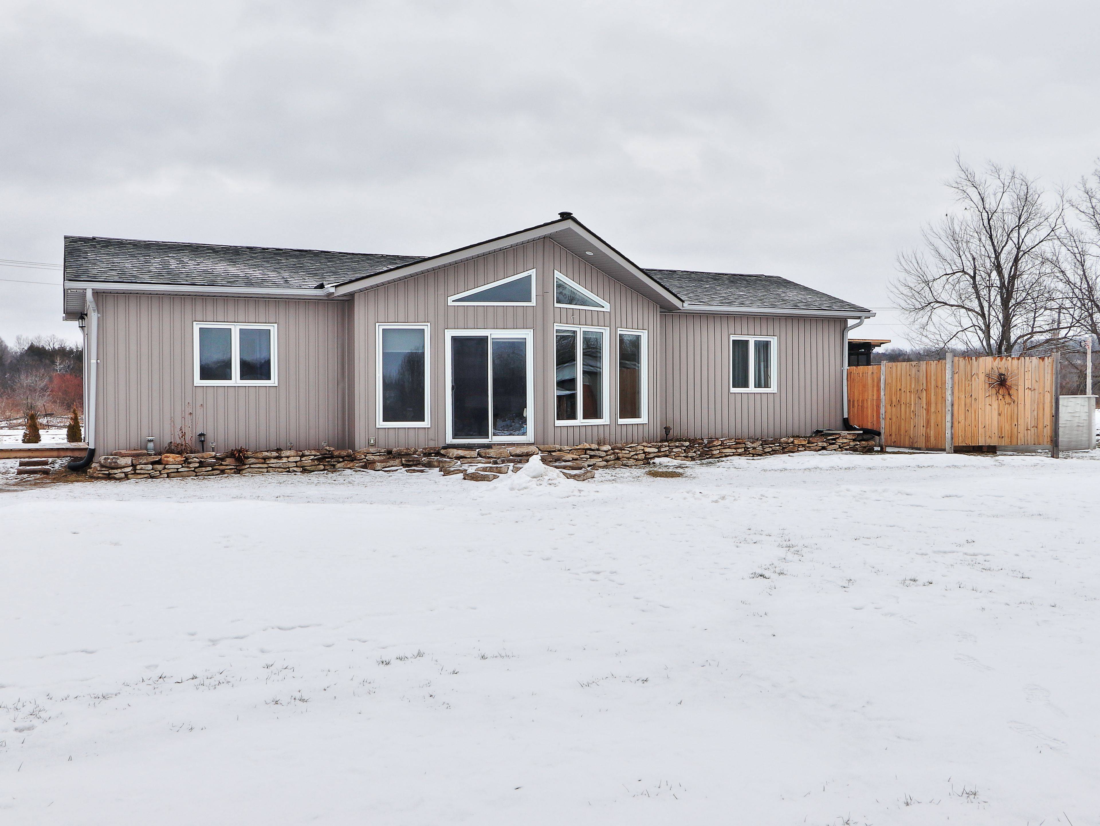 3435 Baseline RD, Otonabee-south Monaghan, ON K0L 2G0