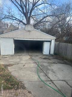 Redford, MI 48239,15552 Macarthur