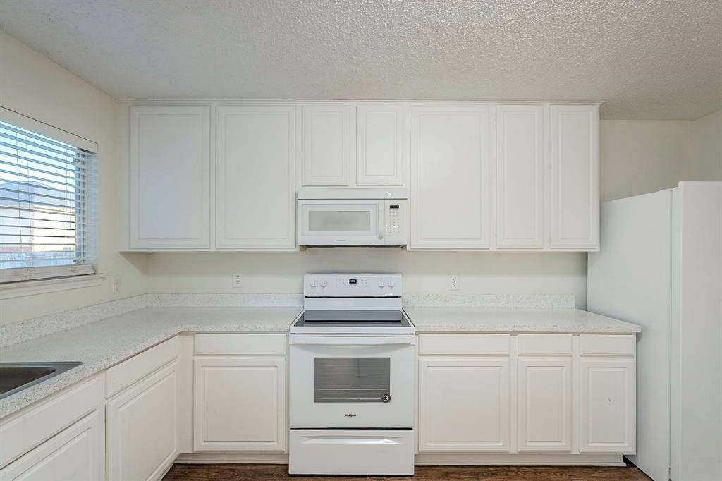 Fort Worth, TX 76244,10408 Wood Leaf Court