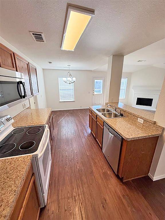 Cross Roads, TX 76227,8900 Sagebrush Trail