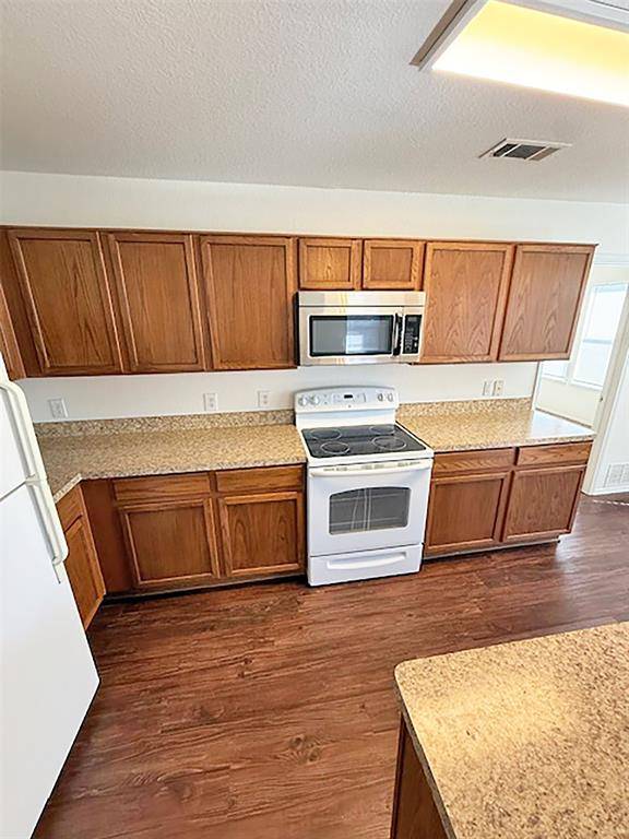 Cross Roads, TX 76227,8900 Sagebrush Trail