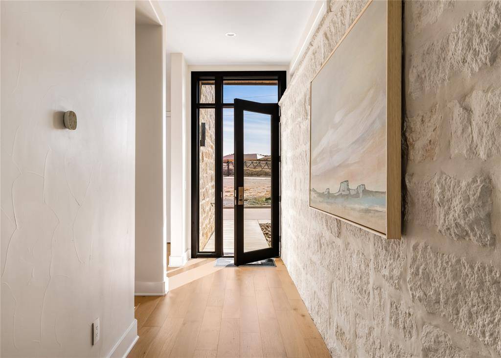 Iredell, TX 76649,500 Ryan Joe Circle