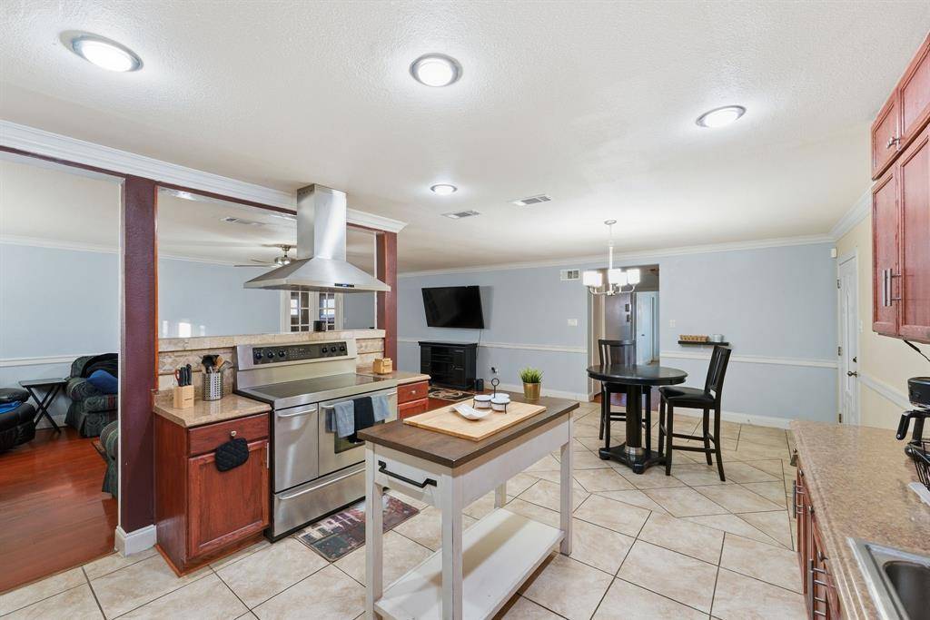 Irving, TX 75061,1809 James Street