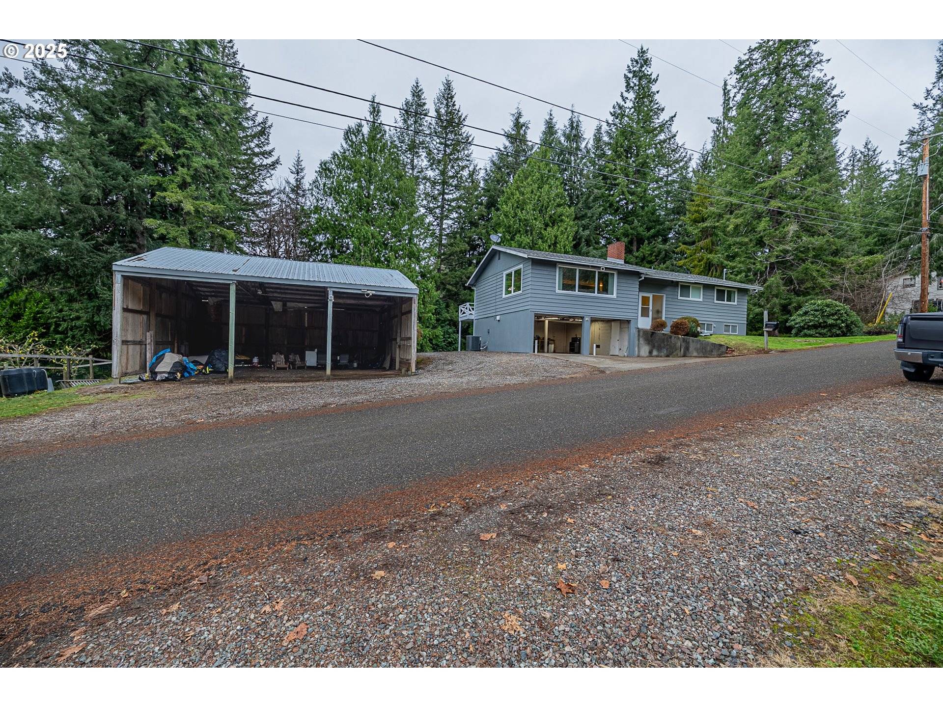1070 E 15TH ST, Coquille, OR 97423