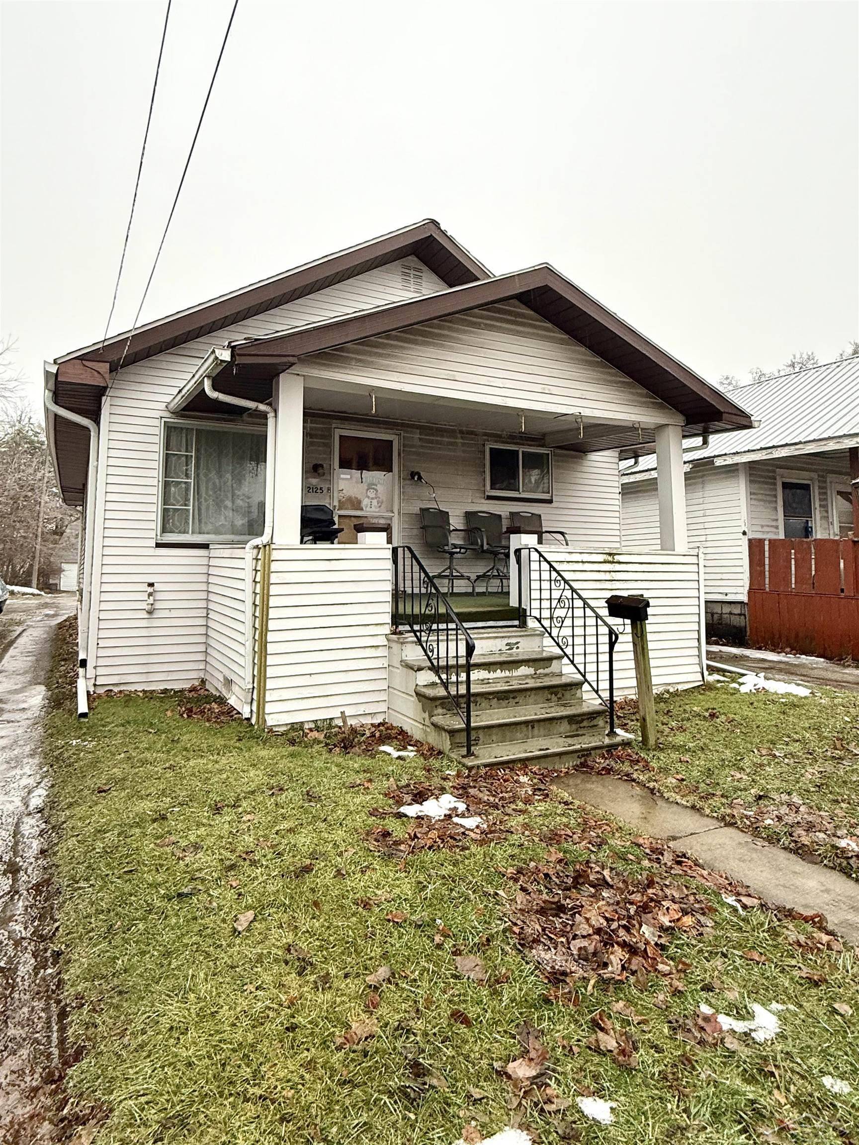 Saginaw, MI 48602,2125 State ST