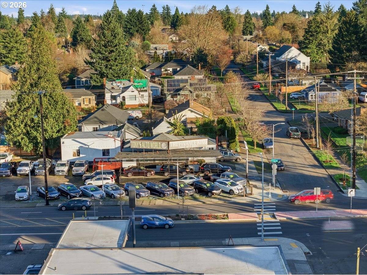 Portland, OR 97216,150 SE 82ND AVE