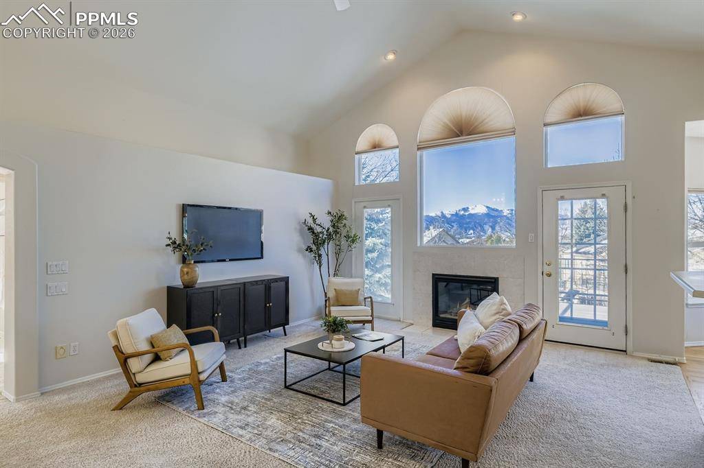 Colorado Springs, CO 80918,5330 Roundup DR