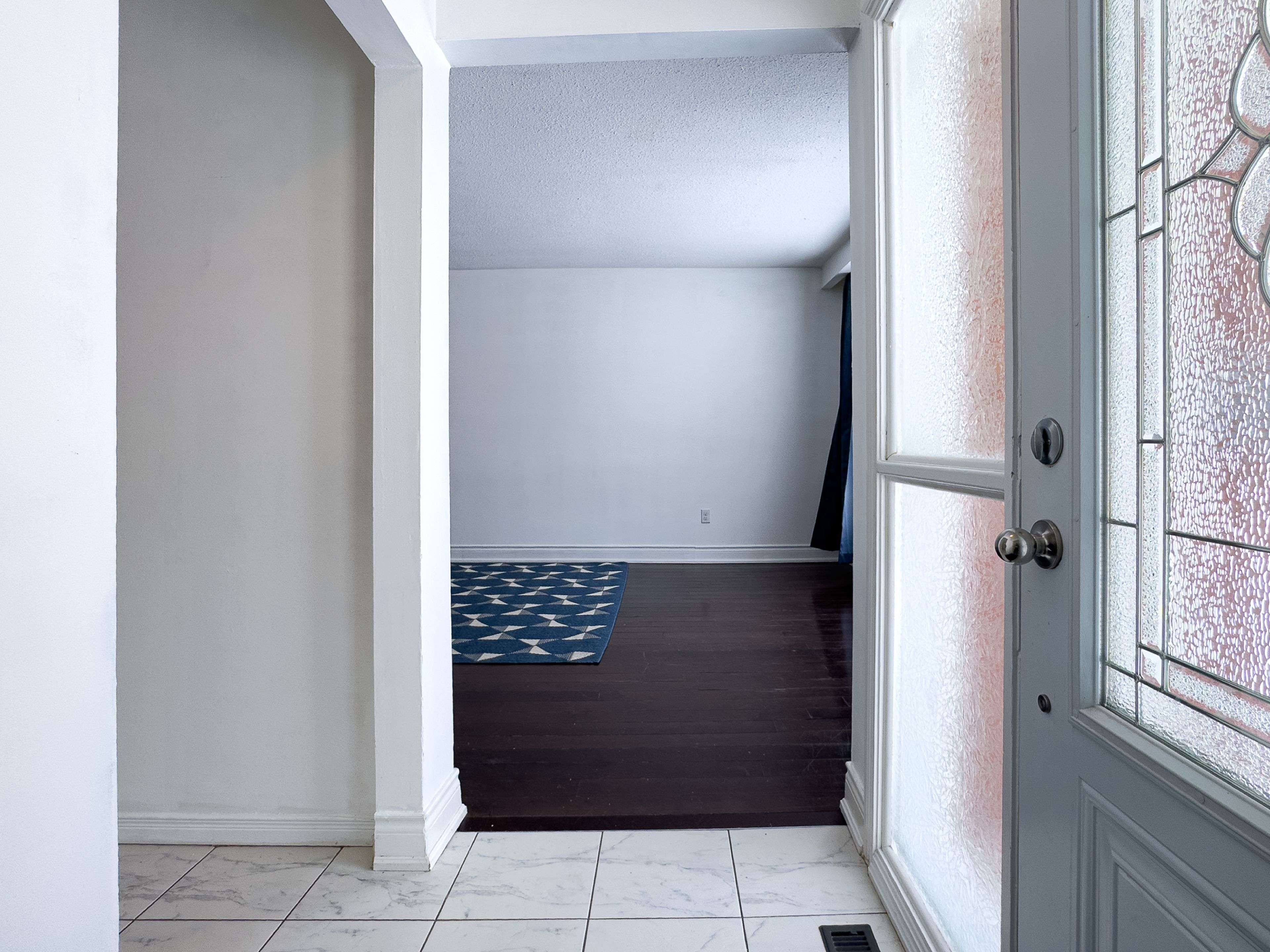 Mississauga, ON L5A 2A7,3240 Trisha Downs #Upper