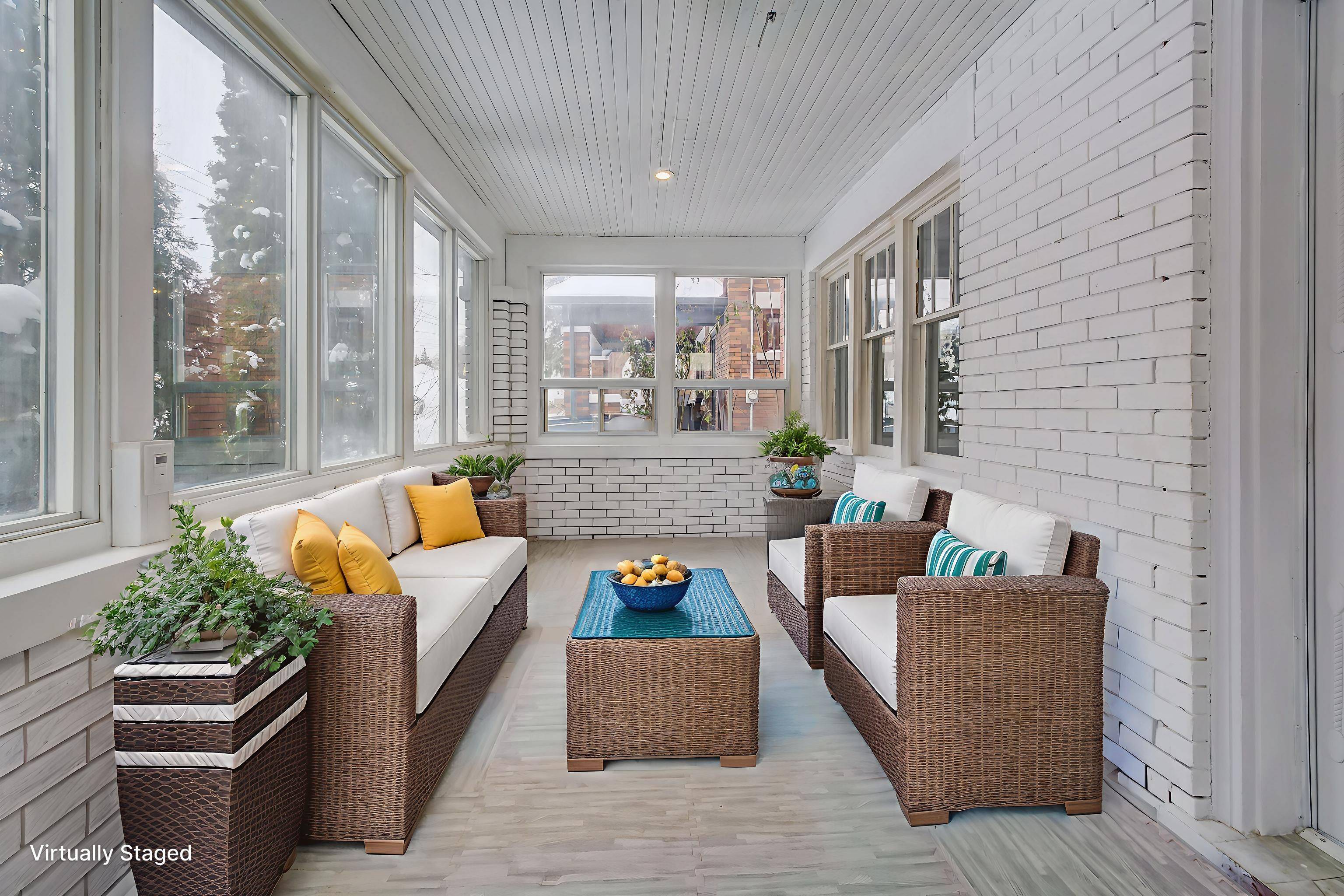 Kitchener, ON N2H 5N8,18 Shanley ST