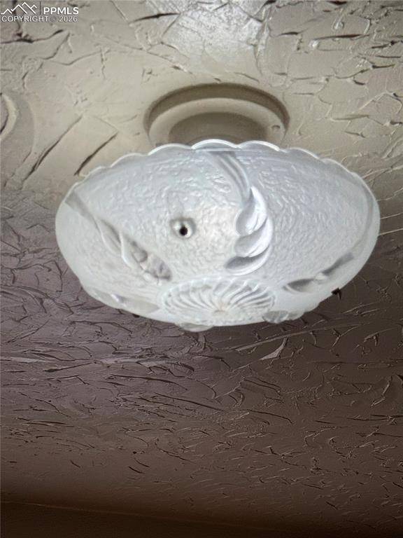 Pueblo, CO 81005,515 Henry AVE