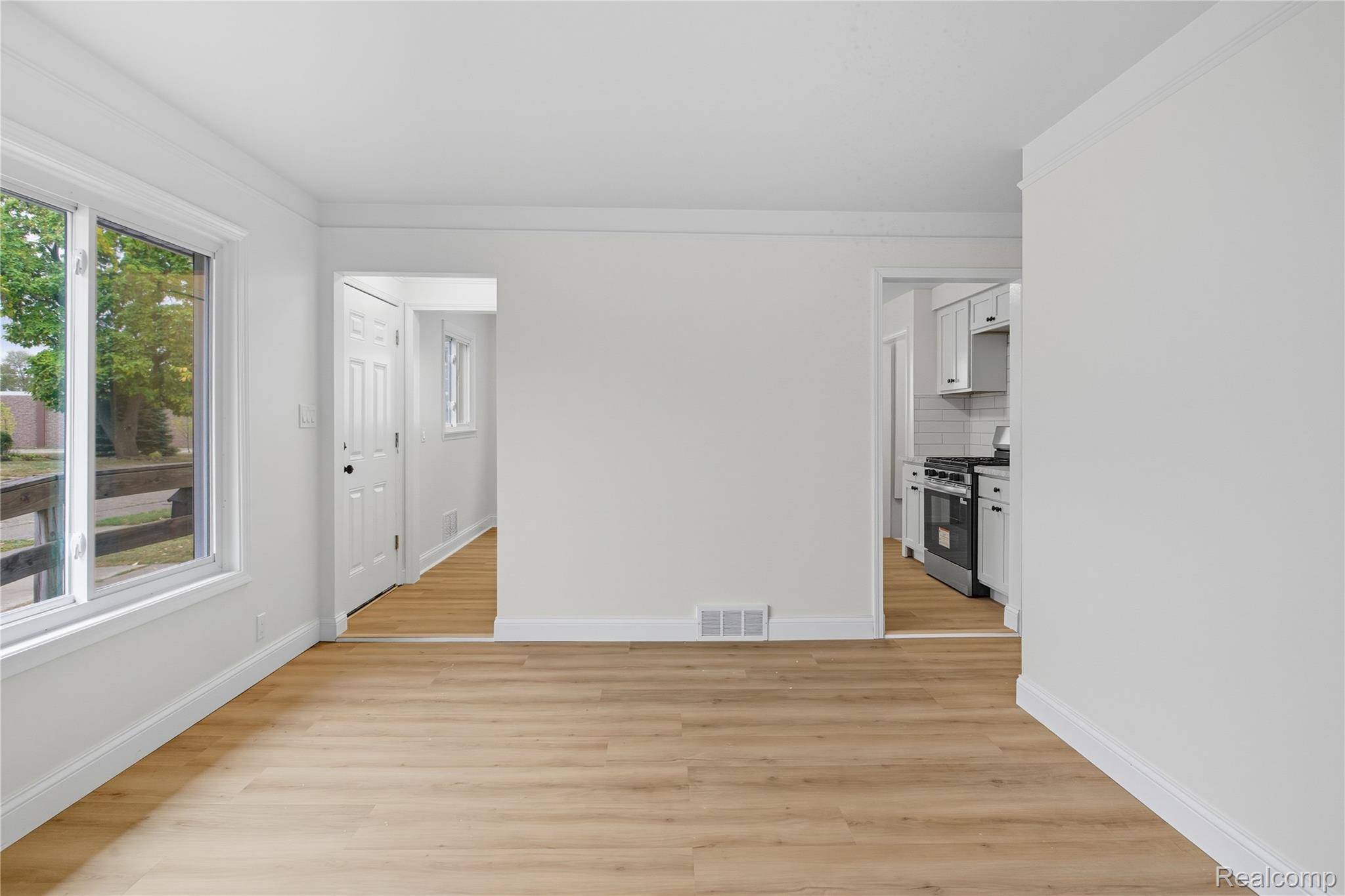 Hazel Park, MI 48030,344 Chestnut AVE