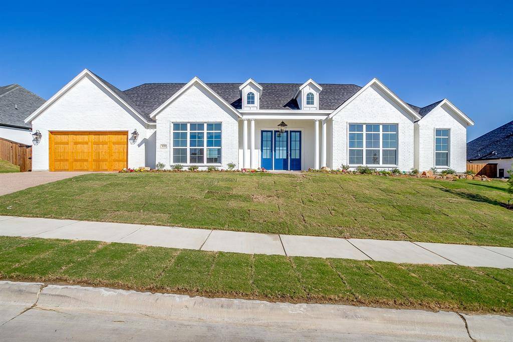 Benbrook, TX 76126,8129 Spanish Hills