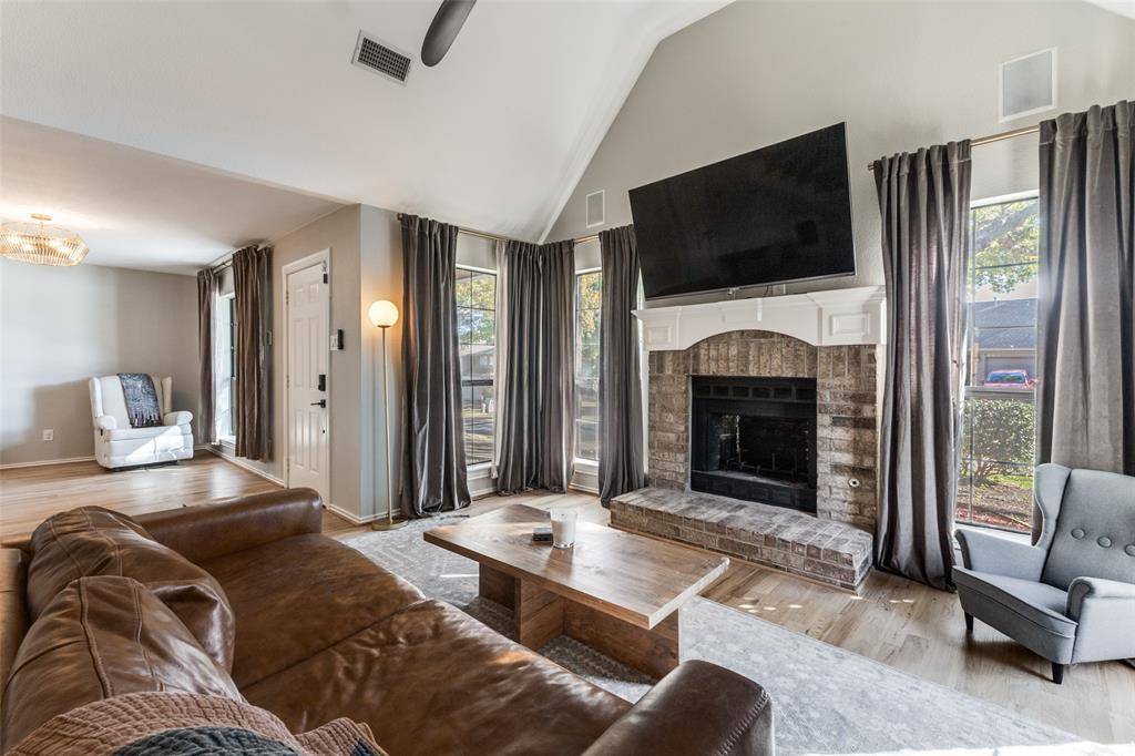 Rowlett, TX 75089,8209 Weatherly Drive