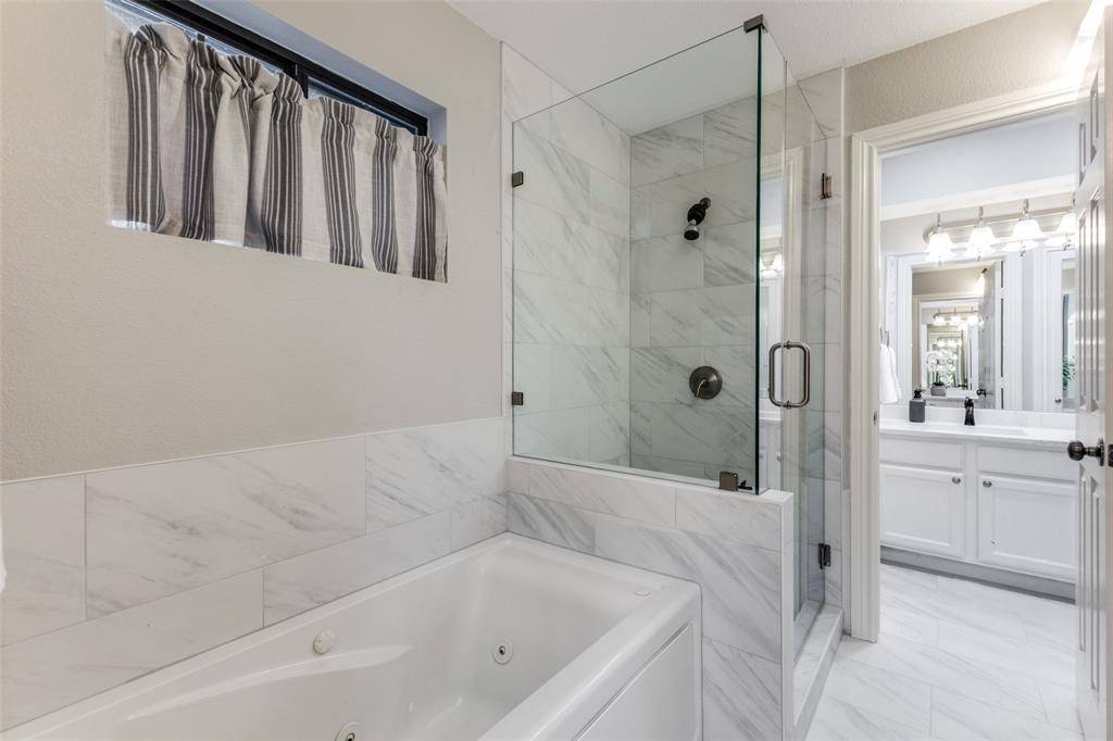 Rowlett, TX 75089,8209 Weatherly Drive