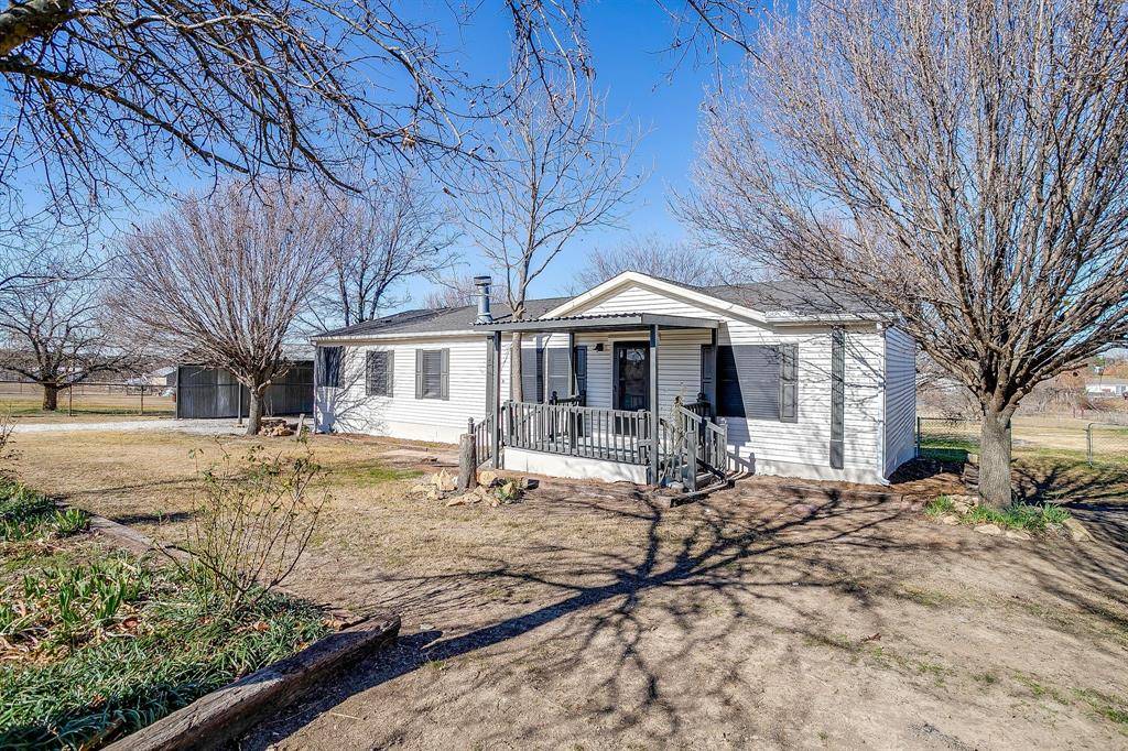 Joshua, TX 76058,5912 Kentucky Street