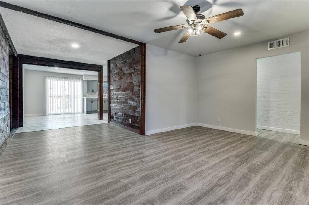 Dallas, TX 75216,4412 Utah Avenue