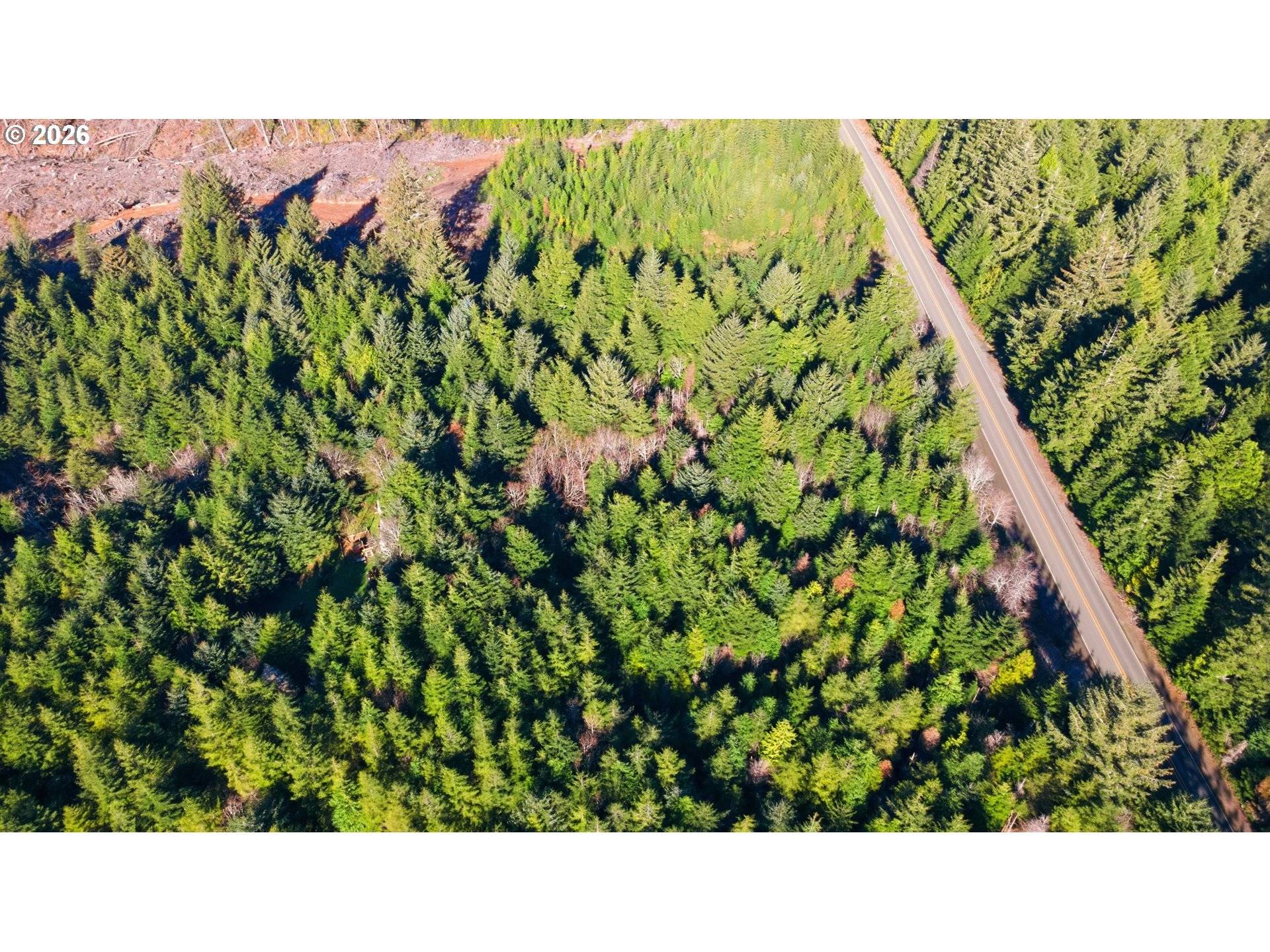 59000 W Beaver Hill Rd, Bandon, OR 97411