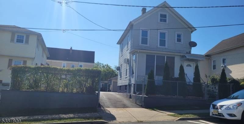 Clifton City, NJ 07011,47 Durant Ave