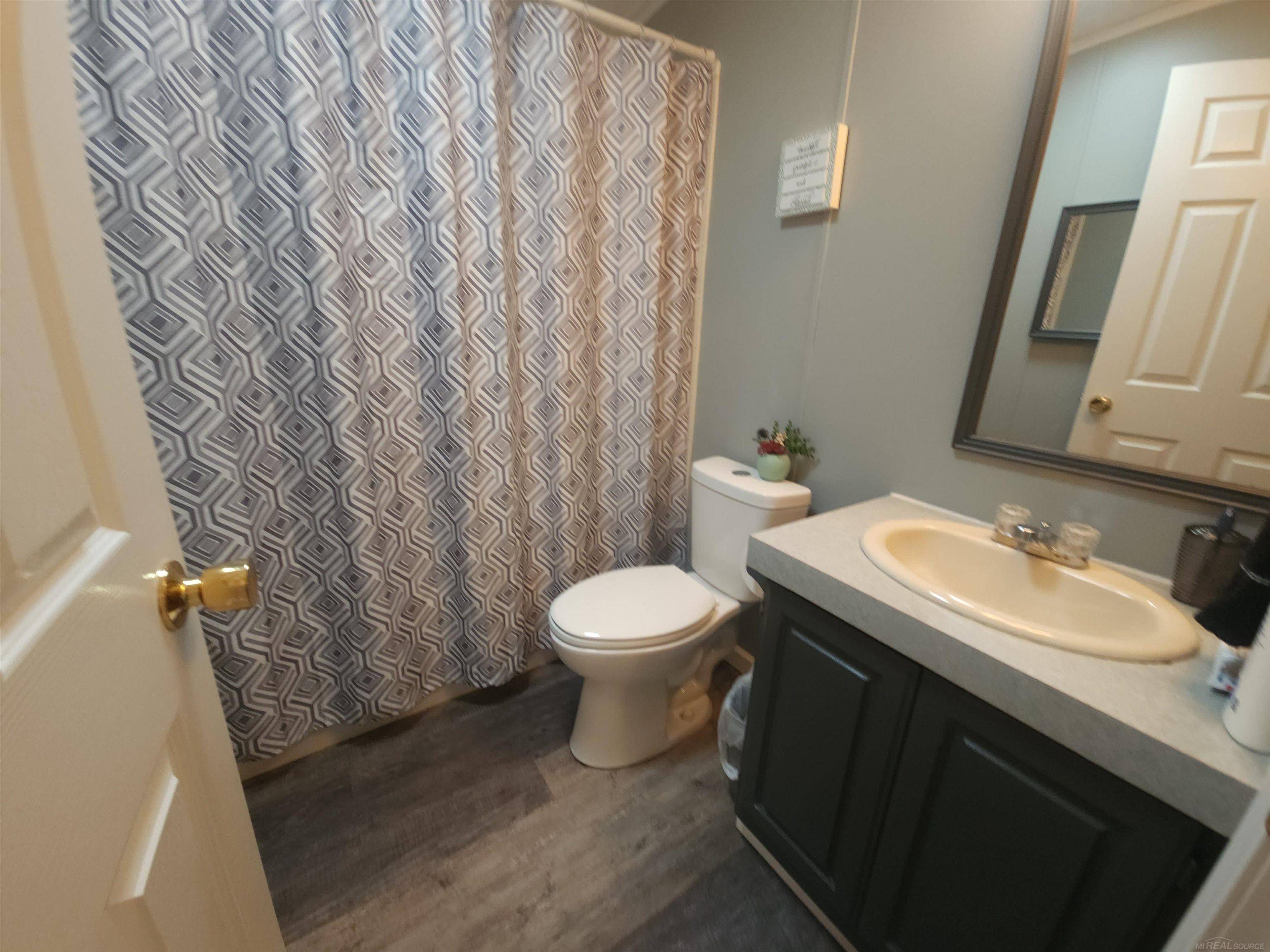 Caseville, MI 48725,6364 Lee DR