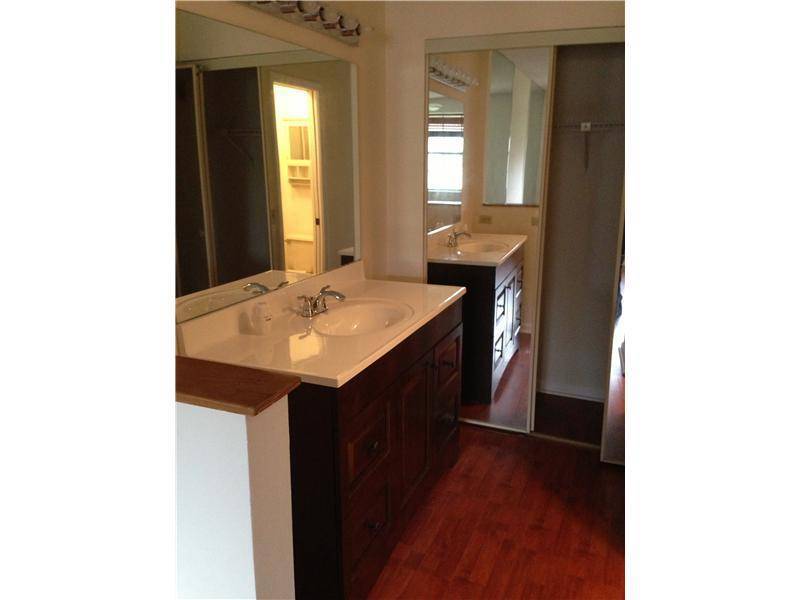 Boca Raton, FL 33433,6542 Via Regina #11