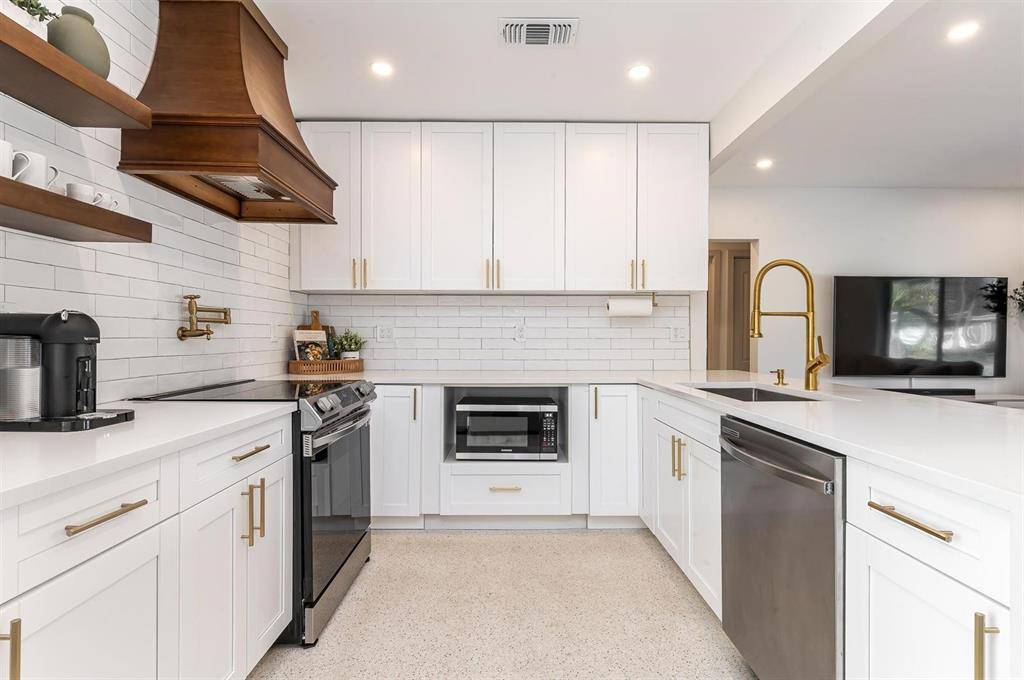 Fort Lauderdale, FL 33305,1604 NE 16th Ave