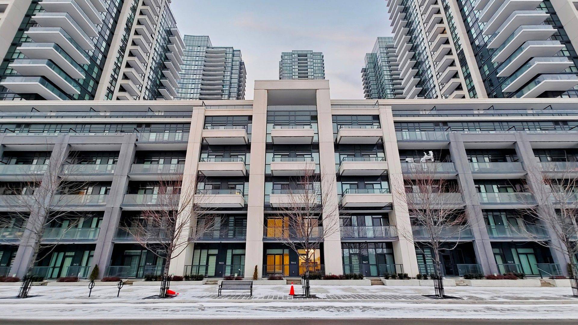 Mississauga, ON L5B 0K8,4055 Parkside Village DR #6